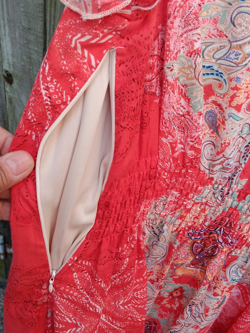 Reba 🎂 Coral Lace-Detail Maxi Dress - Picture 9 of 13